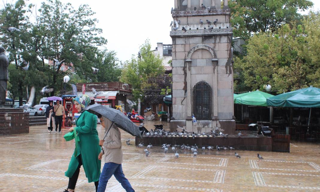 Ankara’da yağış etkili oldu 2