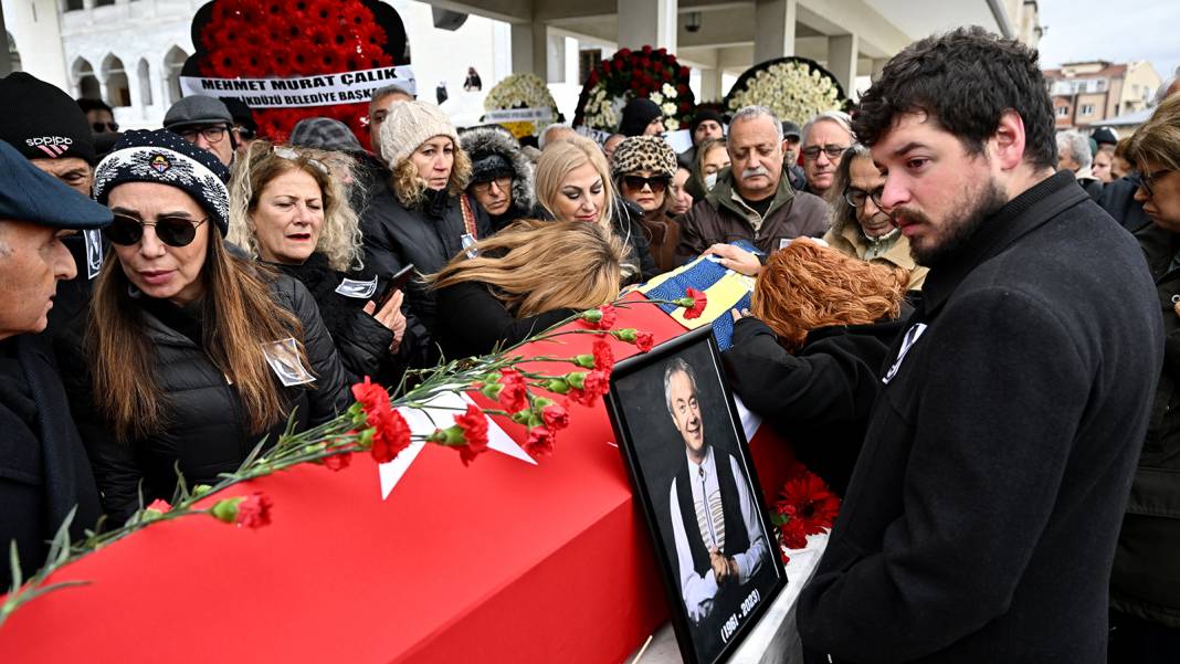 Metin Uca'nın cenazesinde imama şok itiraz: Cami avlusu buz kesti 2