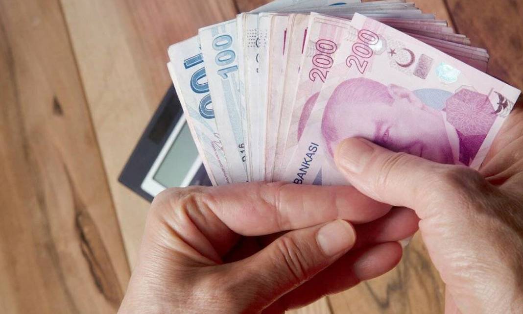 Merkez Bankası açıkladı: Kredi kartı kullananlara kötü haber! 4