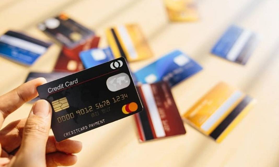 Kredi kartı kullananlara kötü haber: Toplu kesinti yapılacak! 8