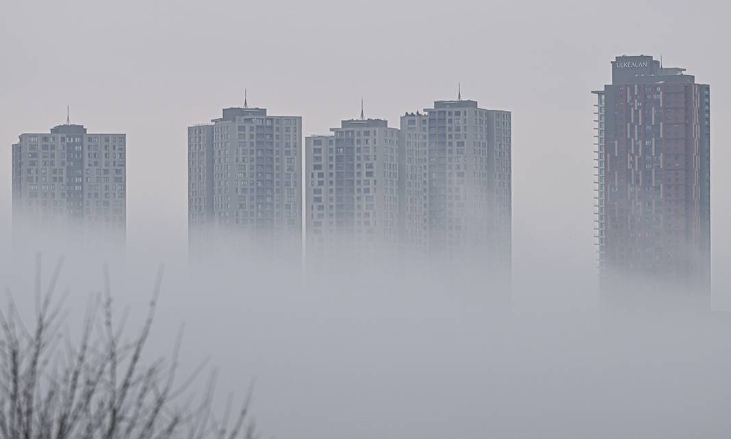 Ankara'yı sis bulutu kapladı 5