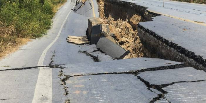 SON DAKİKA Azerbaycan'da deprem oldu