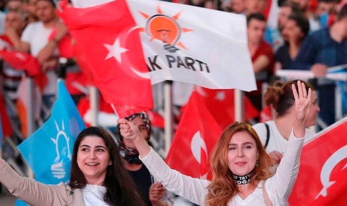 AK Parti'nin İstanbul Adayı Açıklandı 3