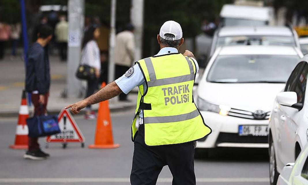 2024 trafik cezaları fiyat listesi belli oldu: İşte zamlı trafik cezaları! 6