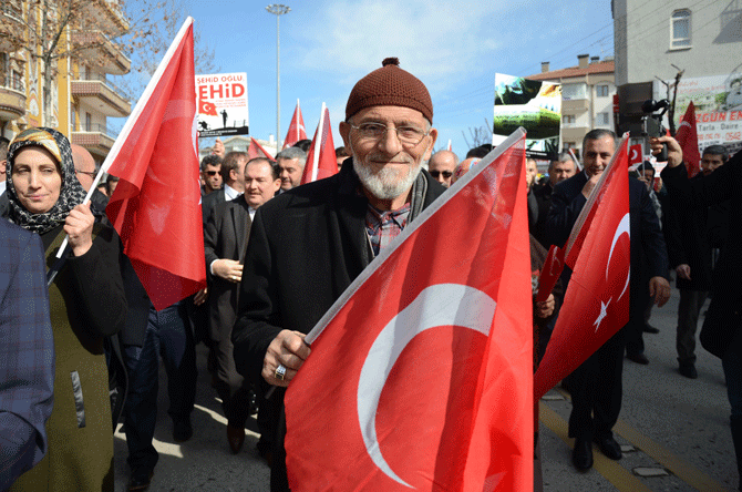 On binlerce Pursaklarlı Mehmetçiğe destek için yürüdü 11