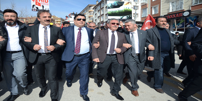 On binlerce Pursaklarlı Mehmetçiğe destek için yürüdü 14