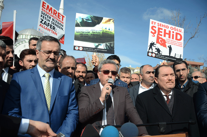 On binlerce Pursaklarlı Mehmetçiğe destek için yürüdü 9