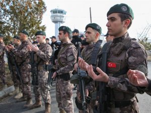 PÖH’ler dualarla Afrin’e uğurlandı