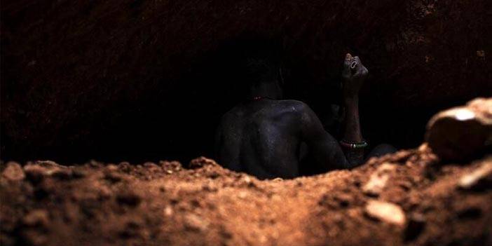 Maden ocağı çöktü: En az 70 ölü! 3