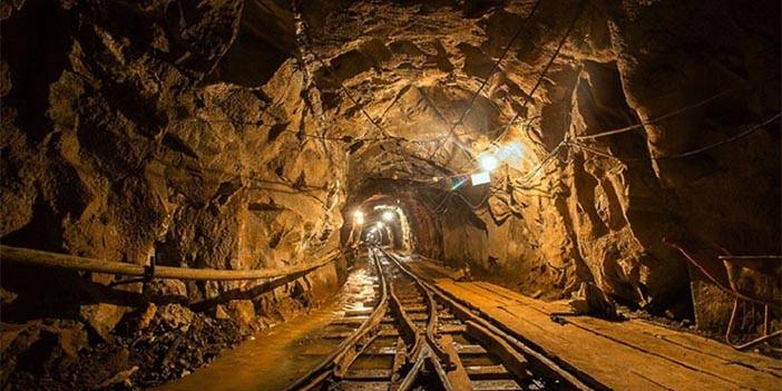 Maden ocağı çöktü: En az 70 ölü! 6