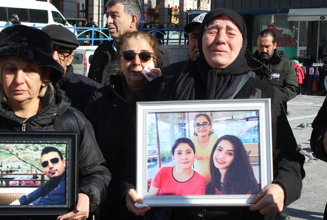 6 Şubat depremi kayıplarının yakınları Ankara’da toplandı, hep birlikte haykırdı 4