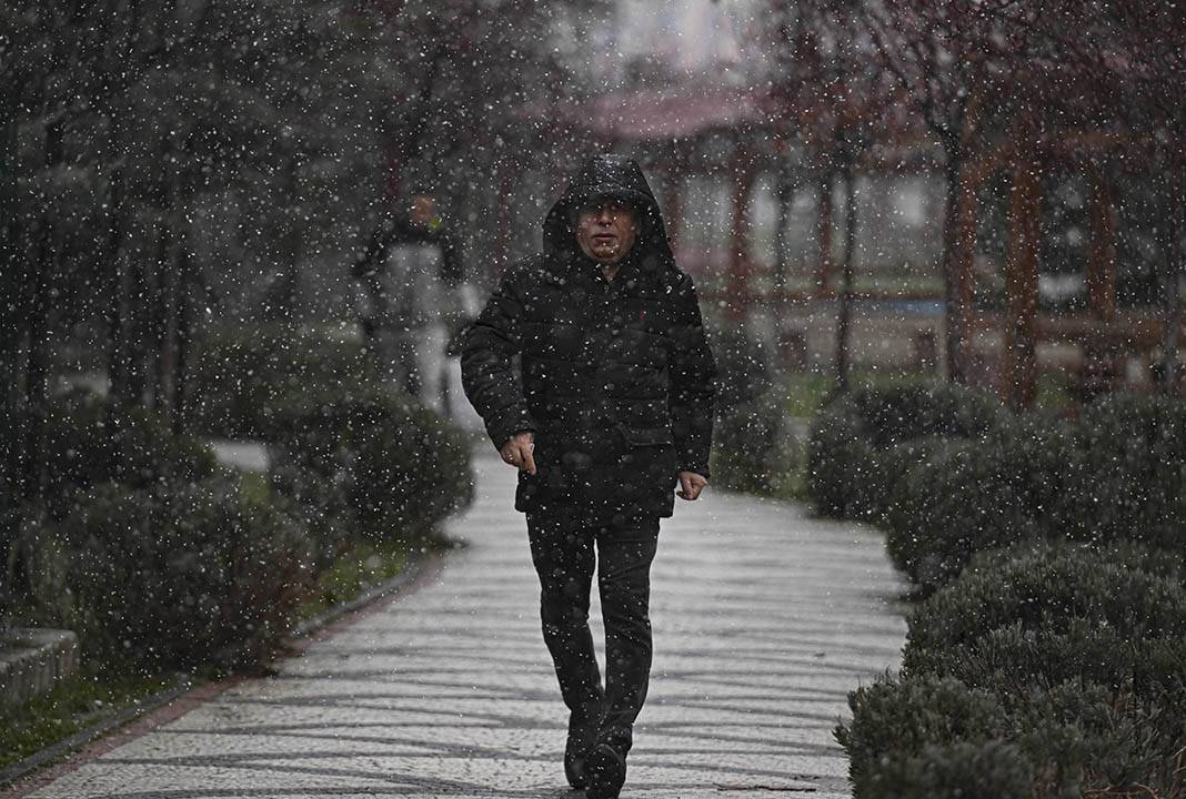 Bir şiir gibi: Ankara'ya öyle yakıştı ki kar 9
