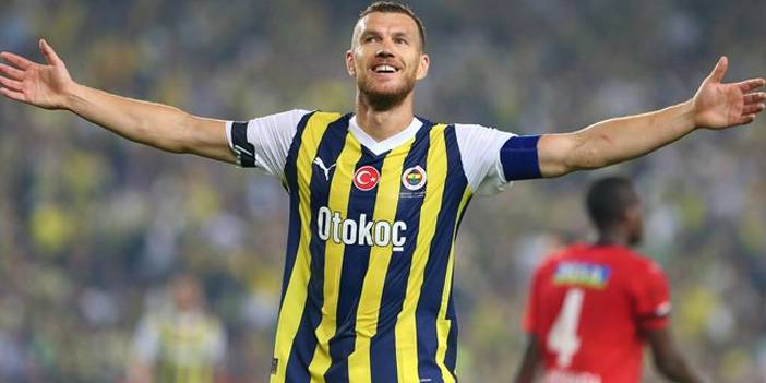 Fenerbahçe’nin kasasına para akacak: Dzeko yolcu! 7