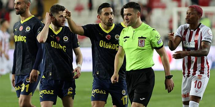 Nihat Kahveci, Fenerbahçe maçı sonrası isyan etti: "Biri bana anlatsın" 4