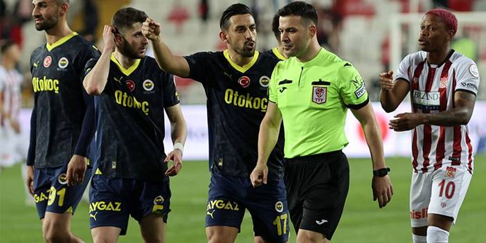 Sivasspor-Fenerbahçe maçı sonrası İsmail Kartal iddiası gündem oldu 6
