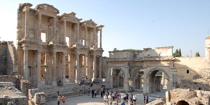 İzmir'in kültürel mirasları: Mutlaka görmeniz gereken müzeler ve tarihi yerler 3