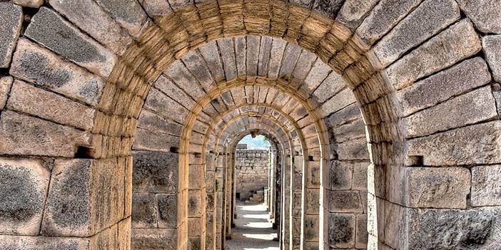 İzmir'in kültürel mirasları: Mutlaka görmeniz gereken müzeler ve tarihi yerler 9