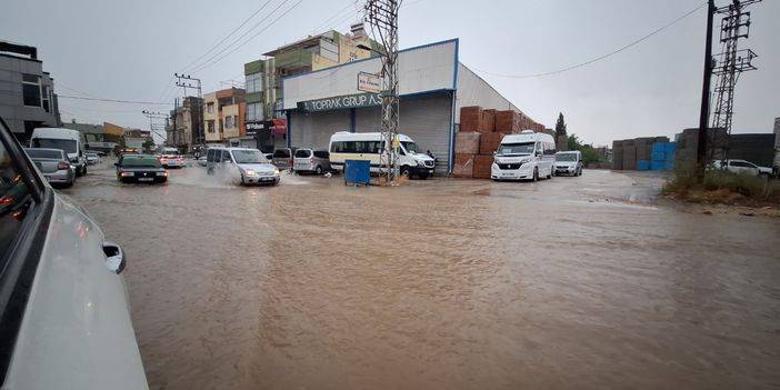 Adana ve Hatay'da sel 4