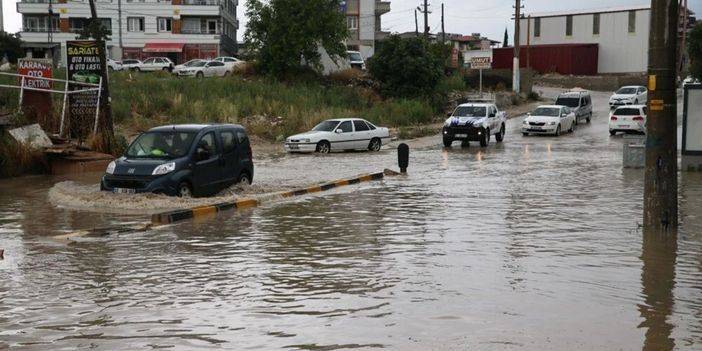 Adana ve Hatay'da sel 6