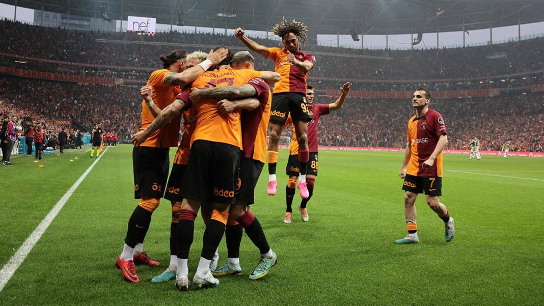 Galatasaray-Fenerbahçe derbisinden öne çıkan notlar 3