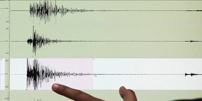 Ege'de korkutan deprem! 2