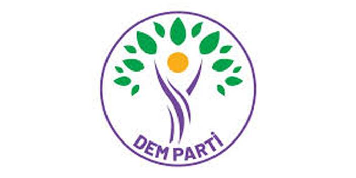 DEM Parti'de istifa depremi