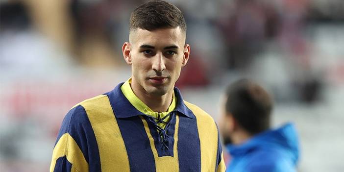 Fenerbahçe'den sürpriz Mert Müldür kararı 2