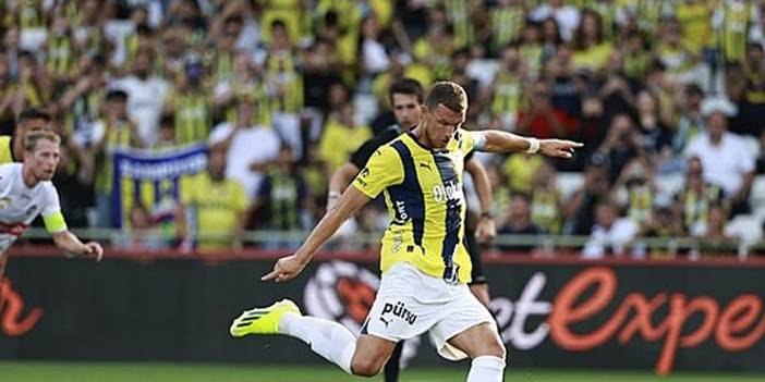 Edin Dzeko Fenerbahçe'den ayrılacak mı? Resmi açıklama yapıldı 9