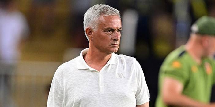 Fenerbahçe'de 4 isim yolcu: Mourinho açıklamıştı 1