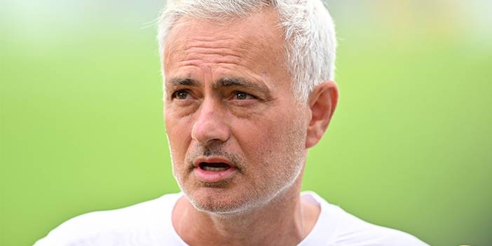 Fenerbahçe'de 4 isim yolcu: Mourinho açıklamıştı 3