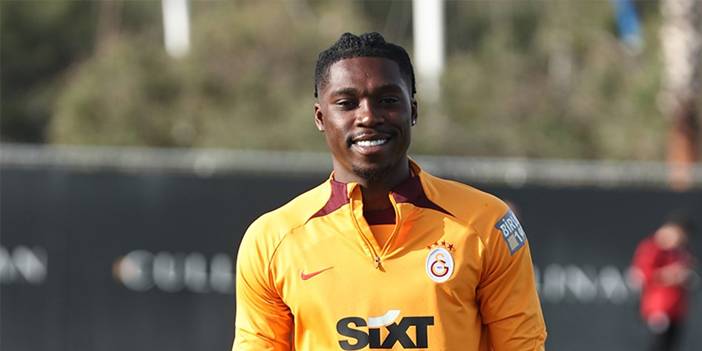 Zaha sonrası Galatasaray'da 3 ayrılık daha: 2'si son maçta ilk 11'deydi 5