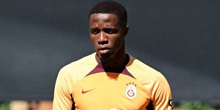 Wilfried Zaha'dan Galatasaray taraftarına sitem: Neden oynamadığı sorusuna çarpıcı cevap 4