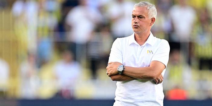 Mourinho, Ferdi Kadıoğlu'nun ayrılığına tek şartla onay verecek 5