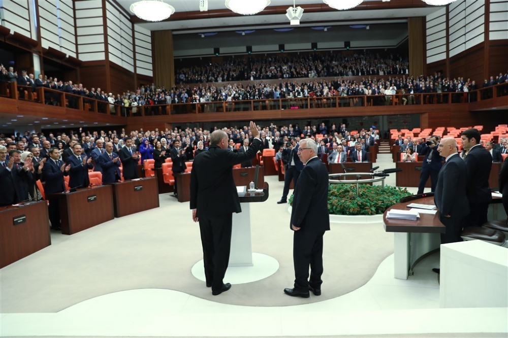 Cumhurbaşkanı Erdoğan Meclis’te yemin etti 25