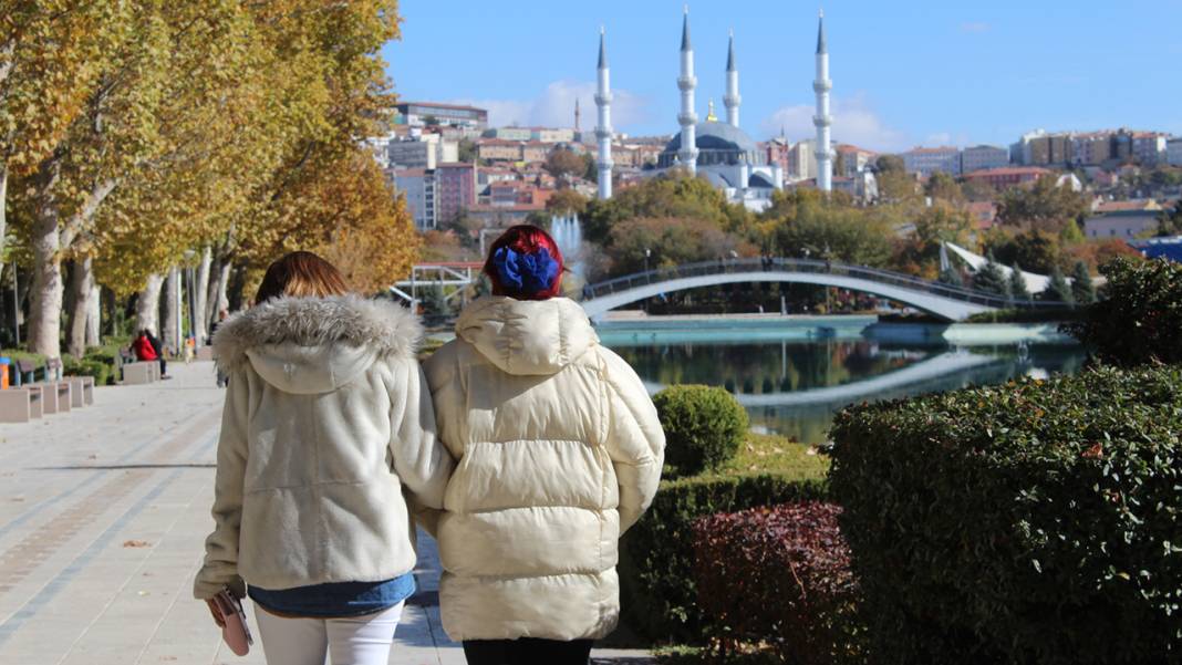 Gençlik Parkı, sonbahar rengine boyandı 4