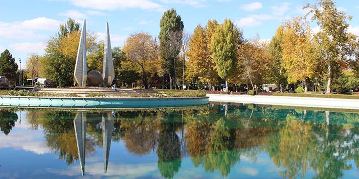 Gençlik Parkı, sonbahar rengine boyandı