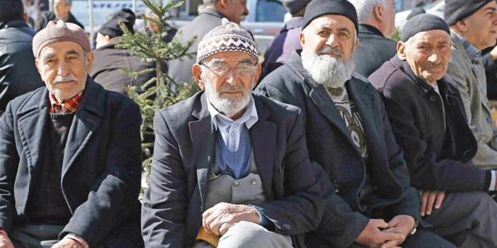 SGK uzmanı duyurdu: Emekli maaşı bu rakamdan düşük olmayacak! 3