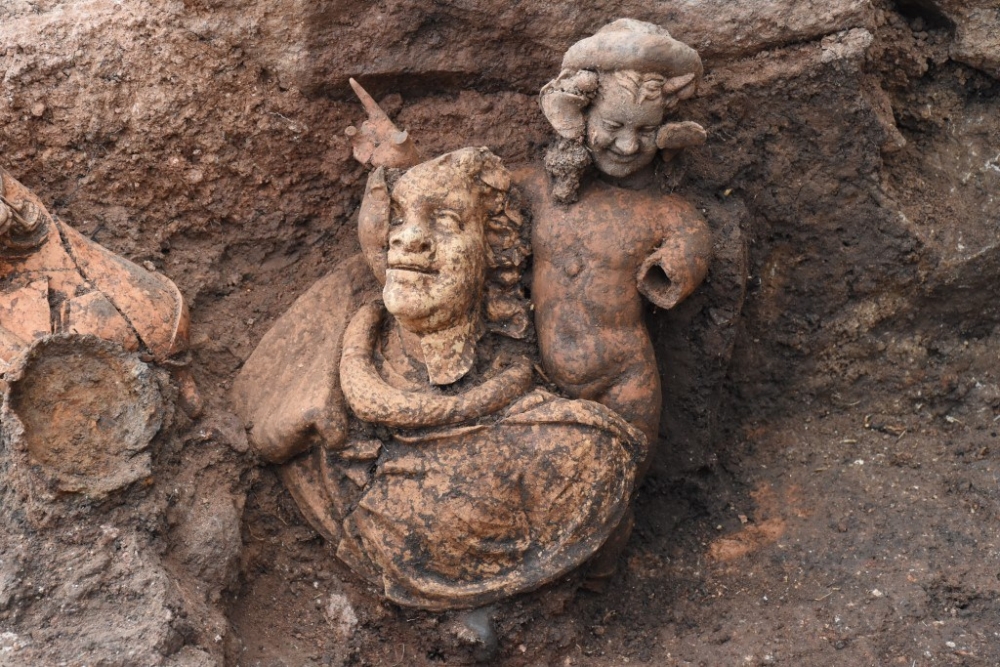 Ordu’da 2 bin 100 yıllık üç heykel bulundu 6
