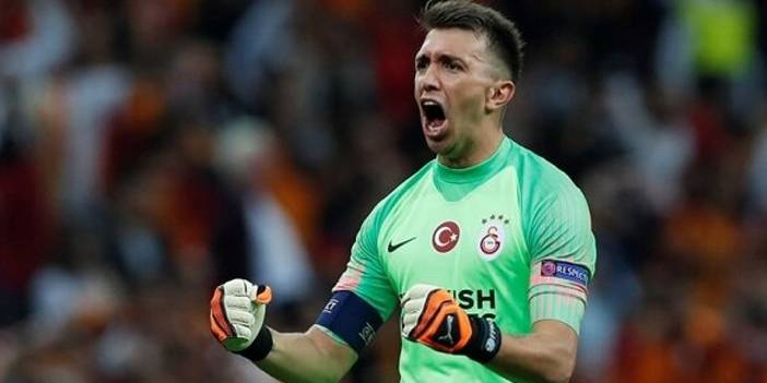 Galatasaray yeni kalecisini buldu: Muslera valizini topladı gidiyor 4