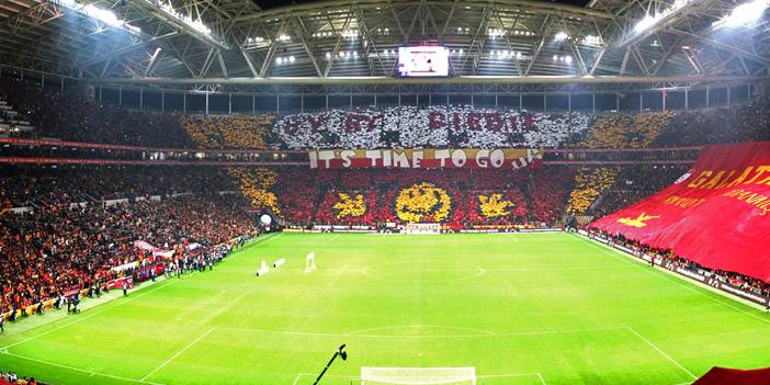 Galatasaray'ın eski yıldızı imzayı attı: İşte yeni takımı! 6