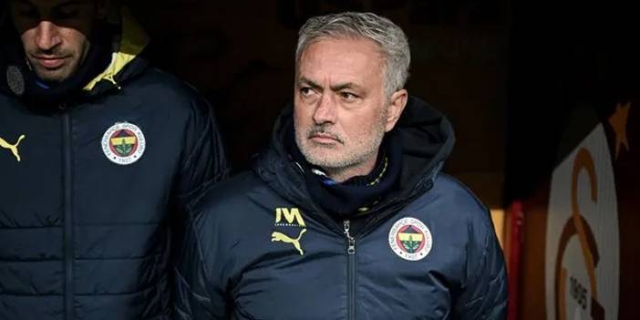 Mourinho ısrarla istedi: O yıldız Fener'e geliyor! Transfer tamam 7