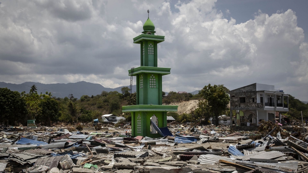 Endonezya'daki deprem ve tsunami sonrası görüntüler 40