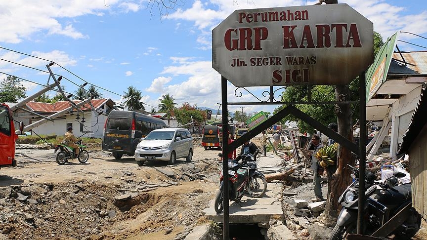 Endonezya'daki deprem ve tsunami sonrası görüntüler 43