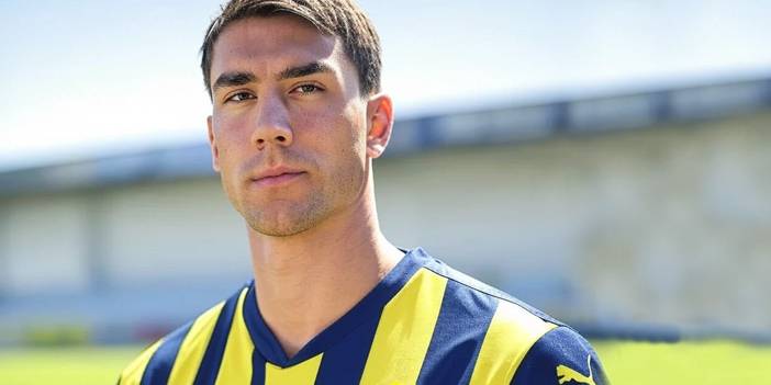 Vlahovic Süper Lig'e geliyor: Rekor bedel verilecek