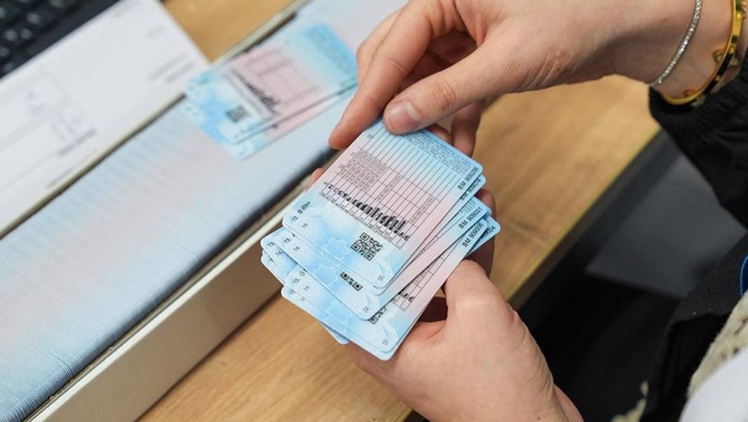 Ehliyeti olanlar dikkat: Onu yapmazsanız araç süremeyeceksiniz! Son gün 31 Temmuz 1