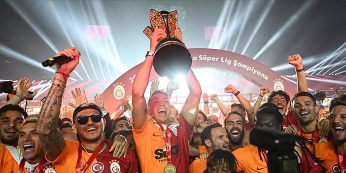 Galatasaray'dan tarihi kutlama: 1 milyon taraftar hedefi 2