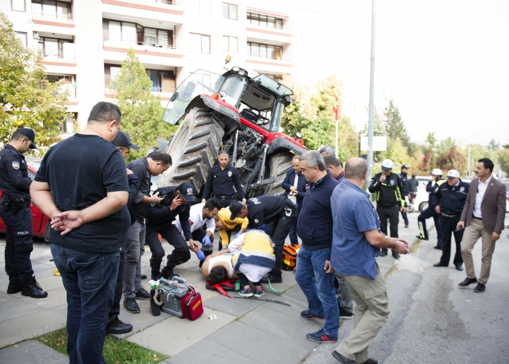 Ankara'yı savaş alanına çeviren traktör şoförünün fotoğrafları! 9