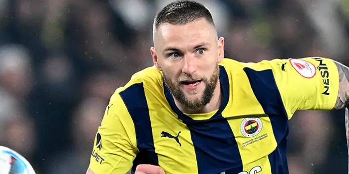 Taraftarın sevgilisi olmuştu: Fenerbahçe o yıldızla masaya oturdu 3