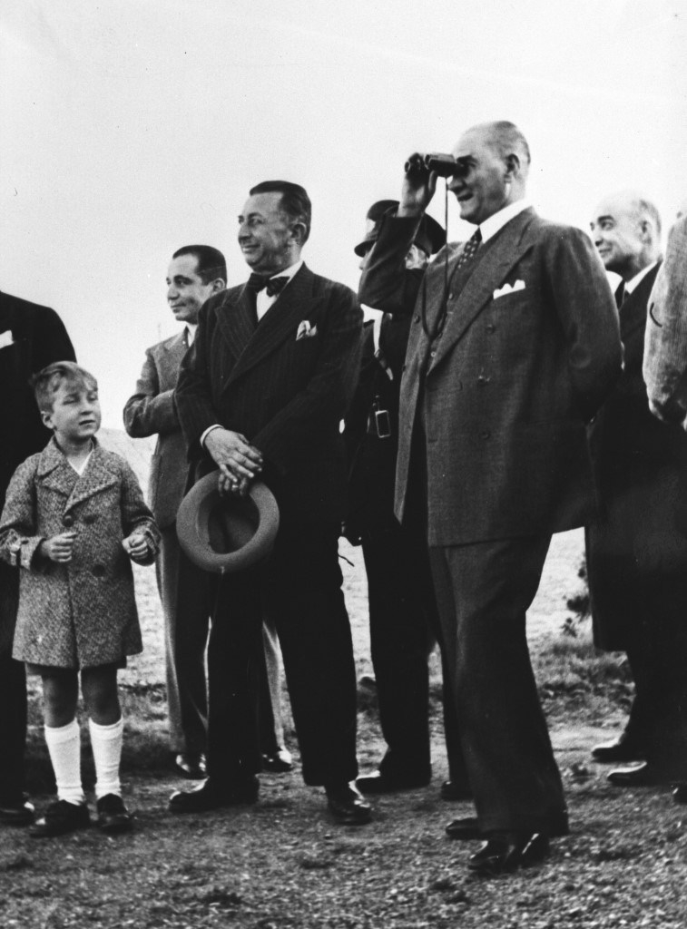 Büyük komutan Atatürk 80 yıldır özlemle anılıyor 13