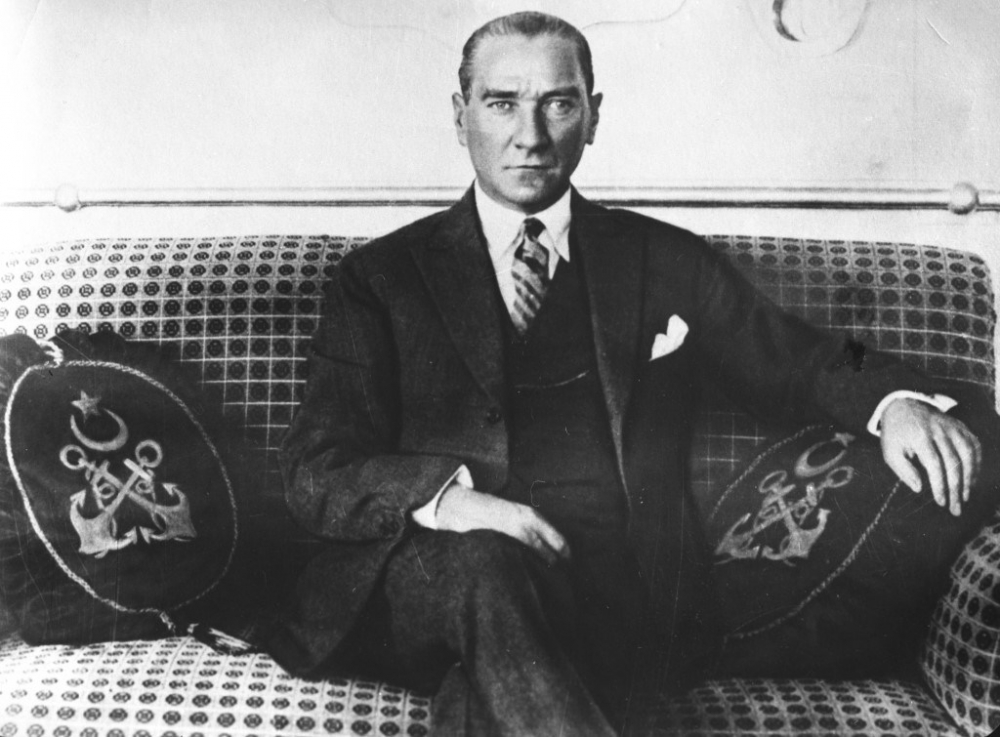Büyük komutan Atatürk 80 yıldır özlemle anılıyor 27